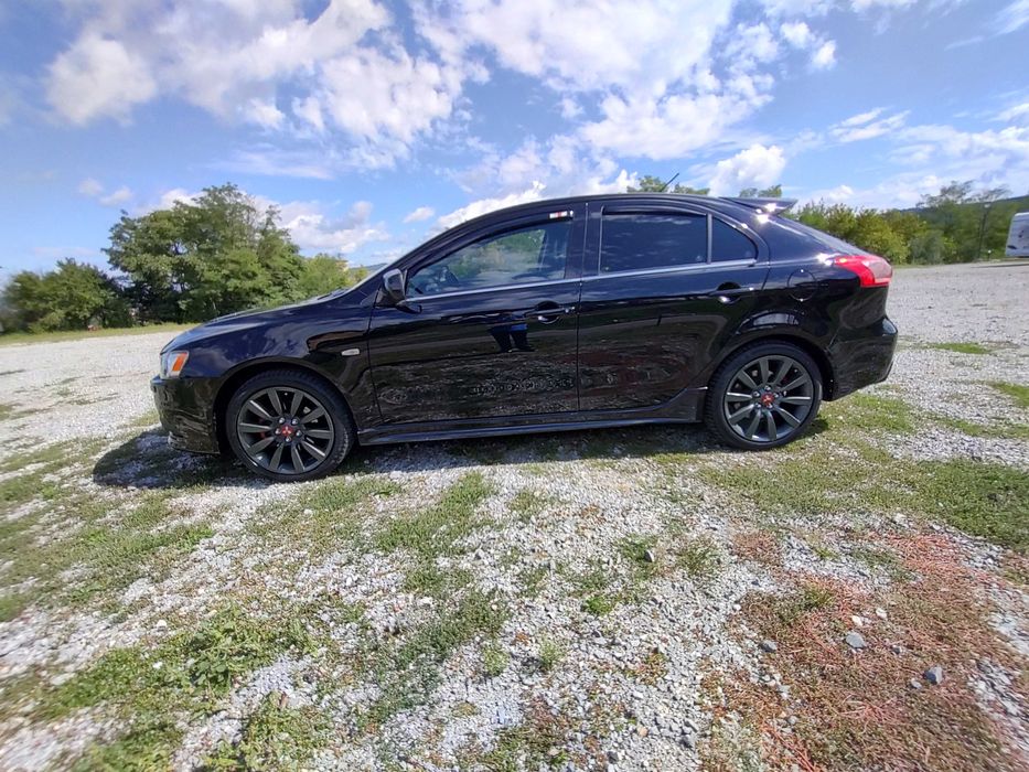 MitsubishiLancerRaliart 2010 2.0T benzina 241 cp  4x4 Automat 74000 km