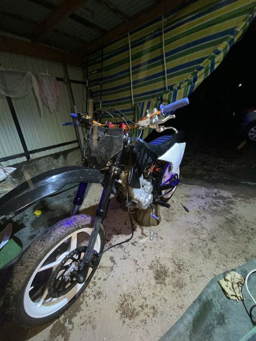 Продам эндуро 250