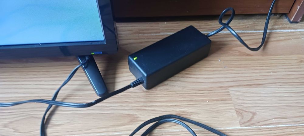 Телевизор 24 in на 12v с вграден цифров тунер