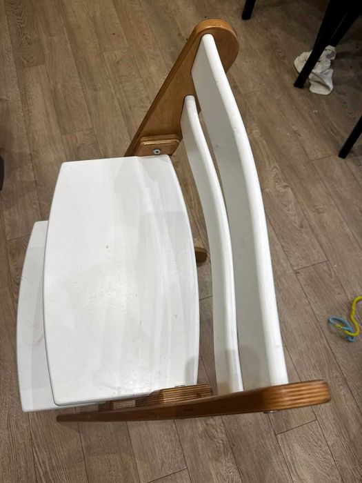 Продам детский стул