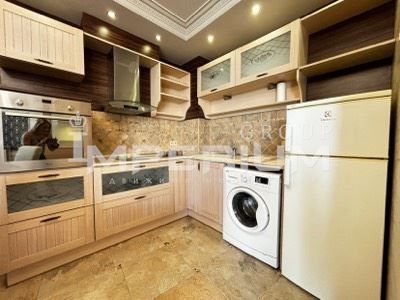 Дава се под наем Двустаен апартамент в Варна, Лятно кино Тракия - 101 кв.м за 714 € - Снимка #2