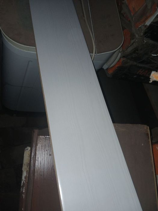 Ламинат прадаётся