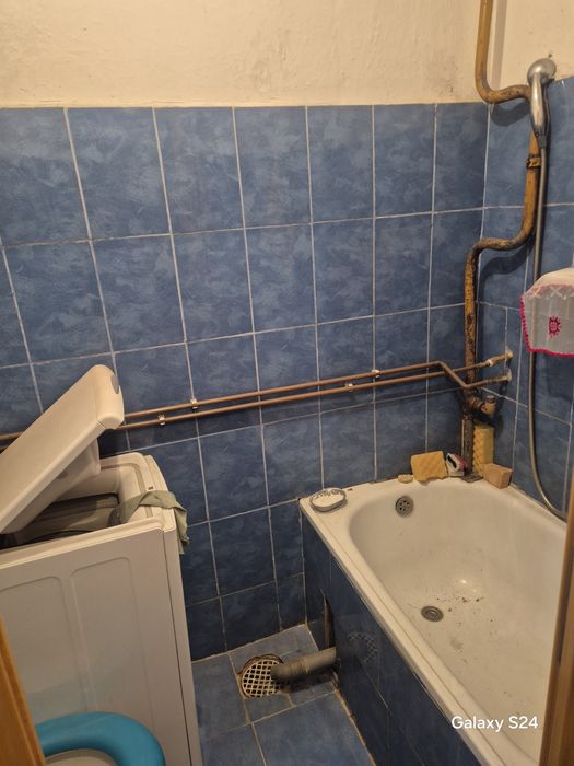 Vând Apartament 2 camere Tg Jiu