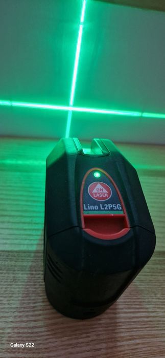 Leica ,Spectra nivela cu linii și puncte