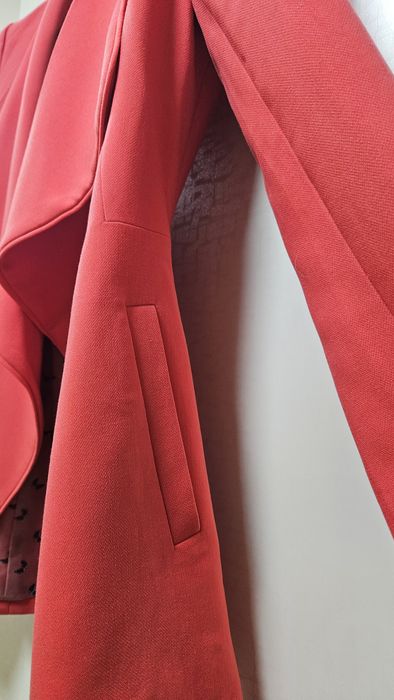 Дамско елегантно сако