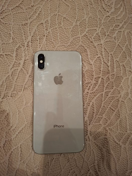 IPhone X 64 Гб .