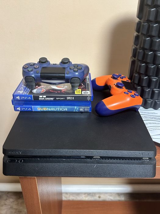Playstation 4 slim 1tb