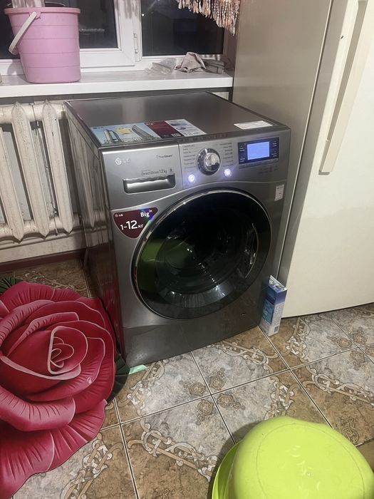 Срочно продам стиралной машина LG