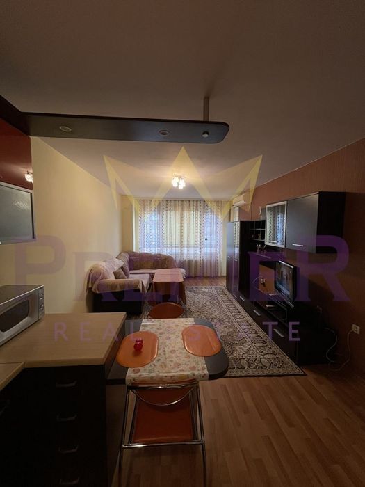 Дава се под наем Двустаен апартамент в Варна, Възраждане 1 - 78 кв.м за 498.27 € - Снимка #2