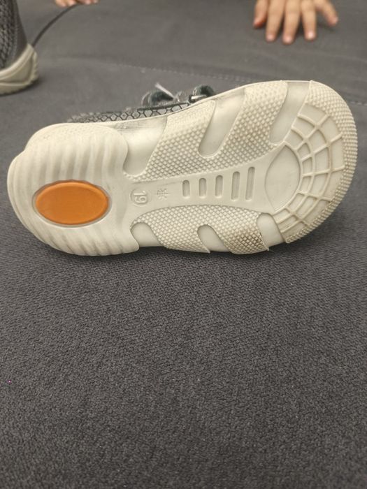 Осенние детские ботинки