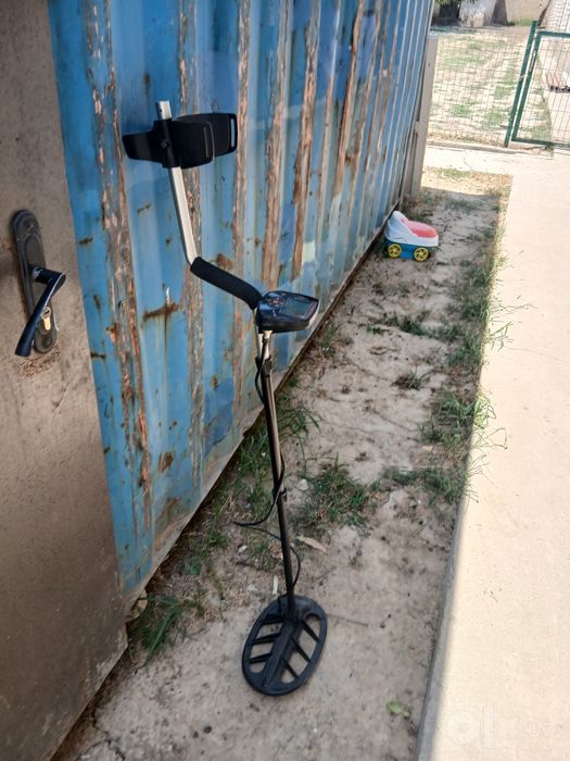 Metall detektor temir izlagich