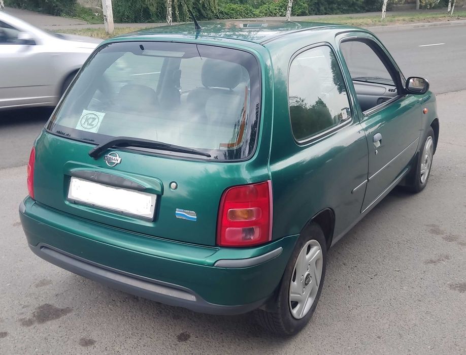 Автомобиль    Nissan Mikra