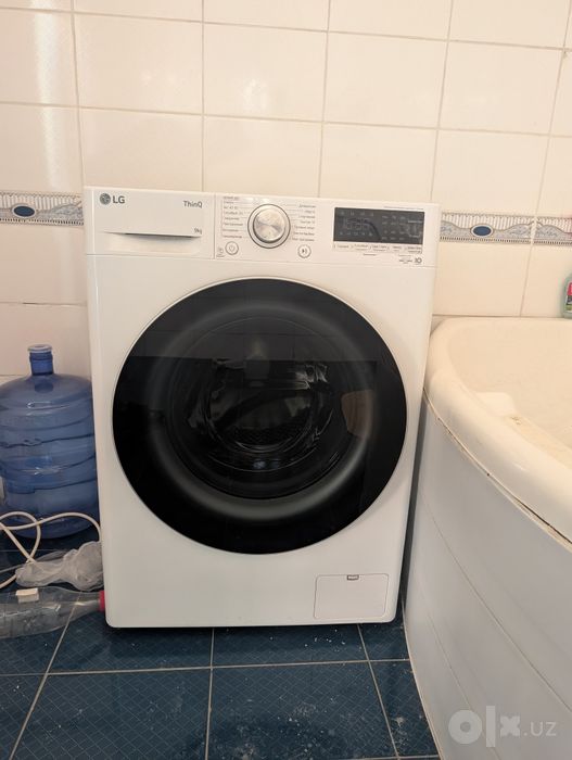 Стиральная машина LG AI DD 9 кг (F2V7FSPW, TurboWash 39, Wi-Fi)