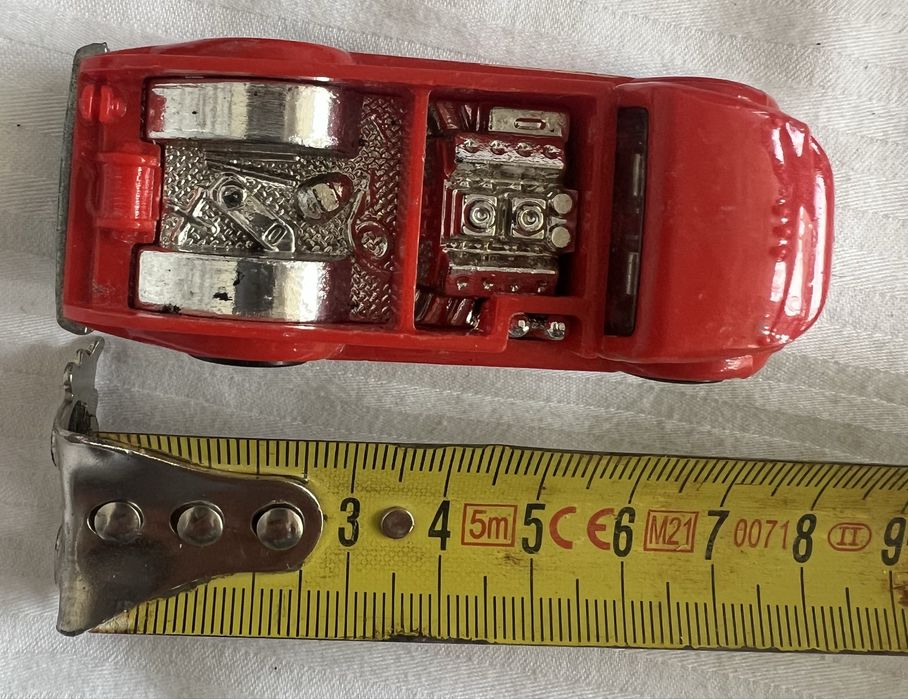 Masinuta Hot Wheels Mig pig