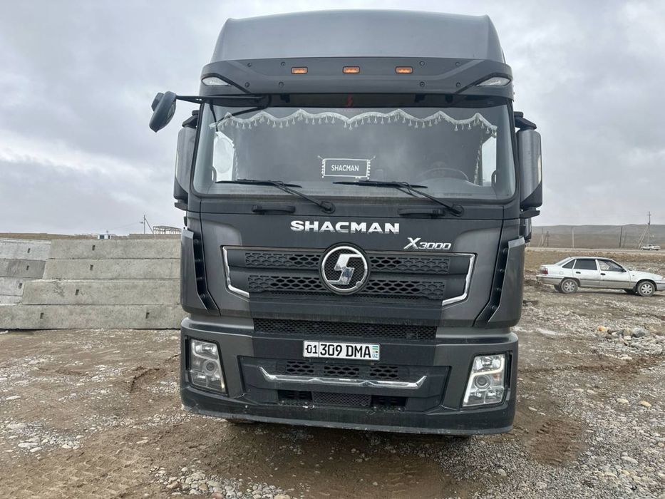 Чакман Х 3000 метан самосвал  2024 год