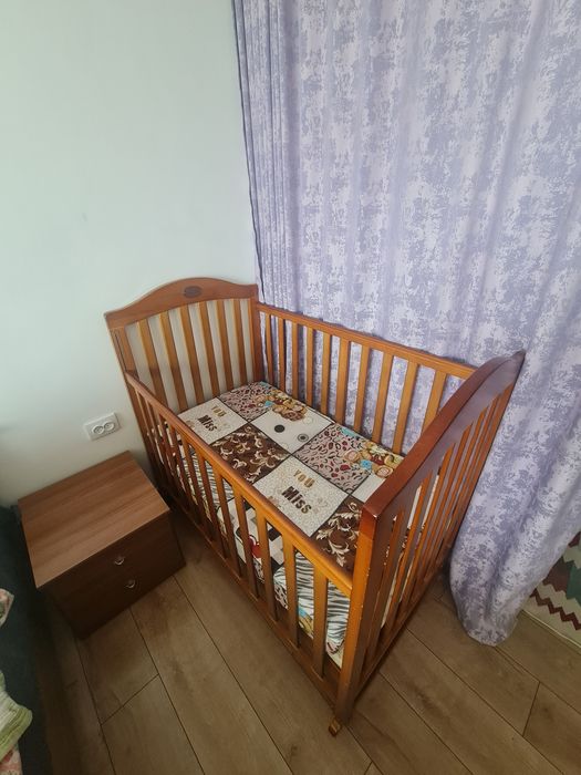 Детская кровать с матрасом