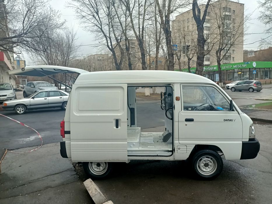 Грузоперевозки на Damas.