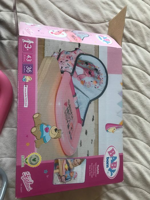 Столче с табла за хранене на кукла Baby Born