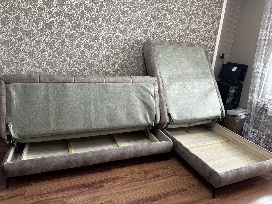 Продам диван угловой