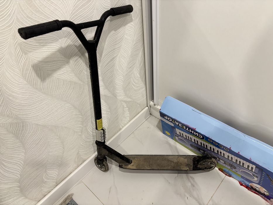 Трюковой самокат