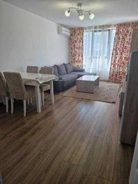 Двустаен апартамент в Славейков