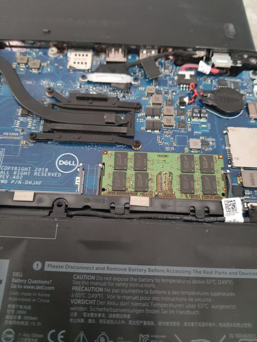 Laptop Dell5490 pentru piese