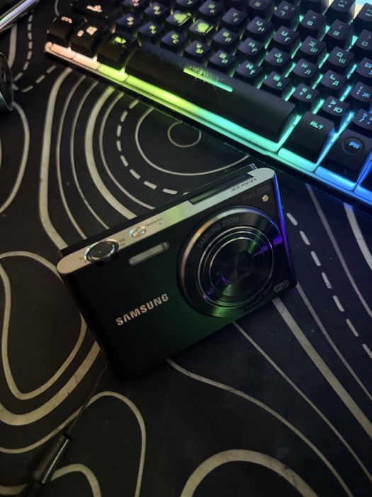 Фотоаппарат Samsung mv900f