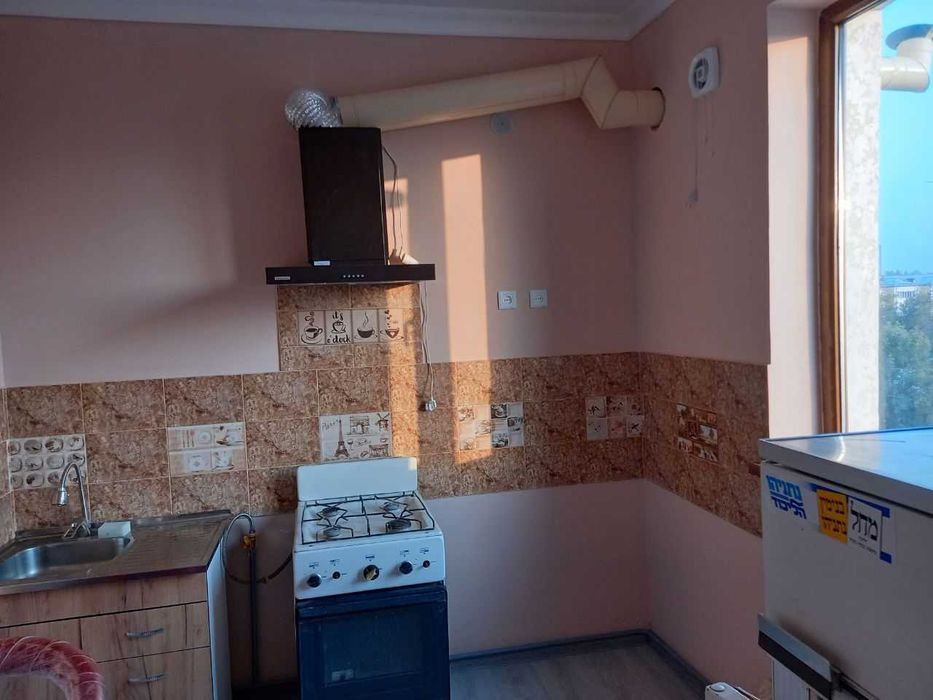 2 хонали квартира Сотилади