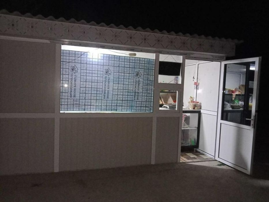 savdo butkasi  razmeri 2 ga 5 metr