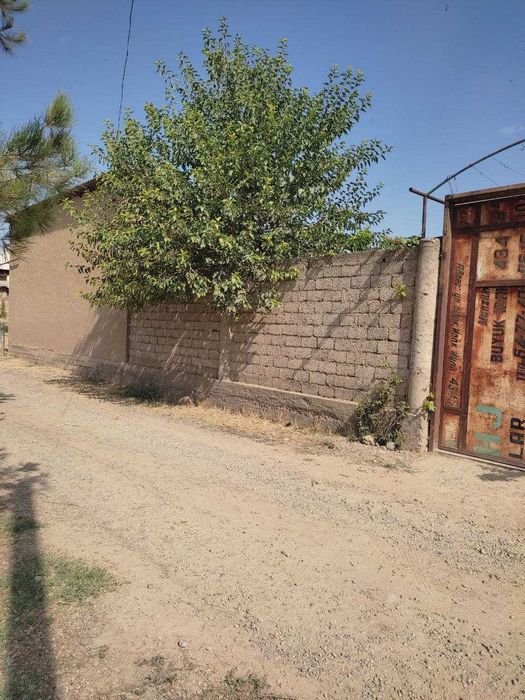 Хусусийлаштирилган уй жой сотилади. Жами 41 сотих.