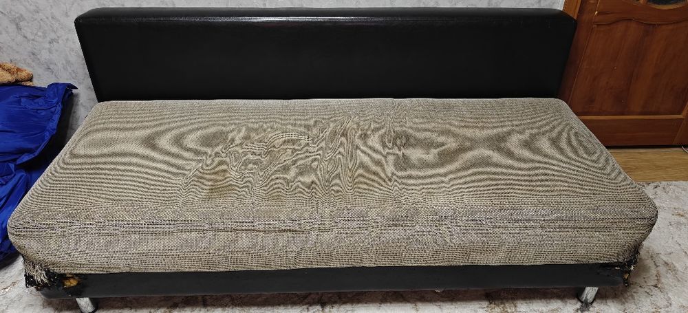 Отдам Диван тахата