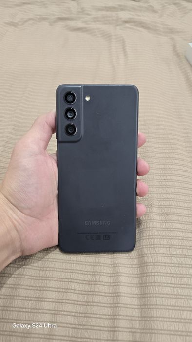 Продам samsung s21 fe 256гб