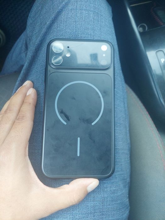 Iphone 11, 128гб с коробкой