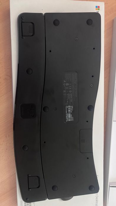 Клавиатура с мишка Microsoft Sculpt Comfort Desktop