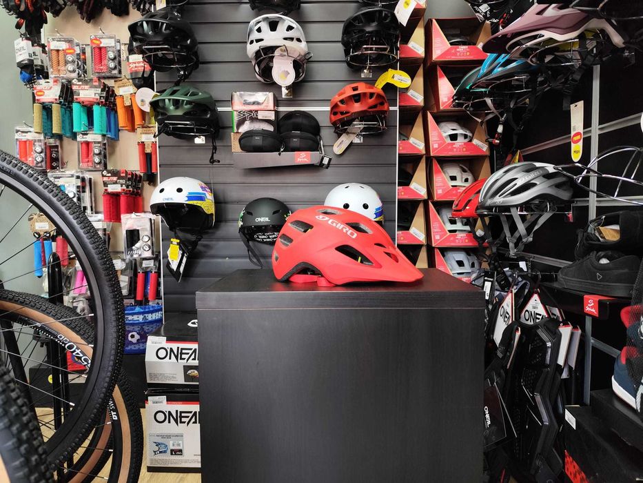 Casca GR Fixture Mips MAT TRM RED