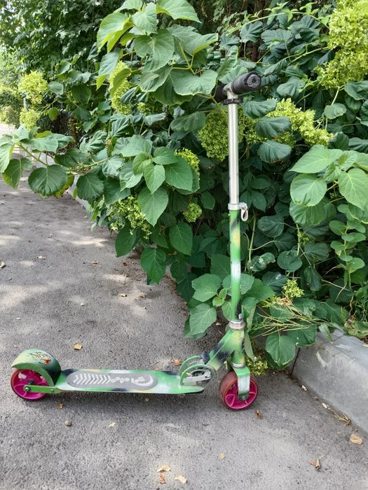 Продам самокат в отличном состоянии