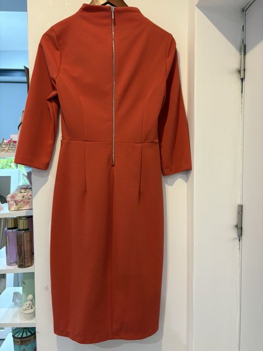 Официалти рокли С- М