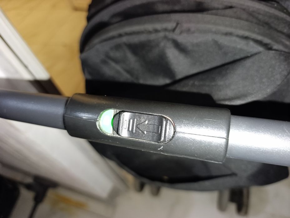 Продам детскую коляску TOMIX