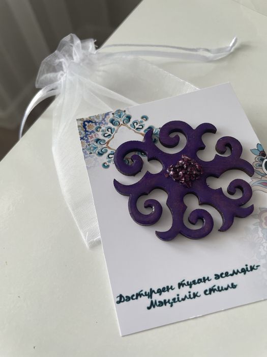 Этно брошки в национальном стиле