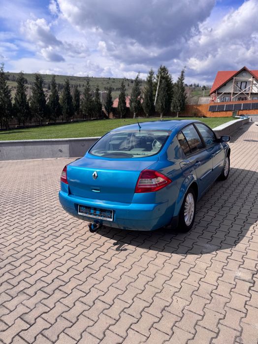 Vând Renault megane 2