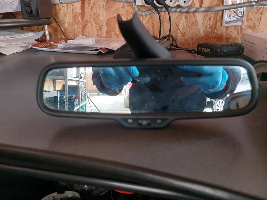 Plafoniera + oglinda interioara cu senzor negre Sline AUDI A6 C6 4F