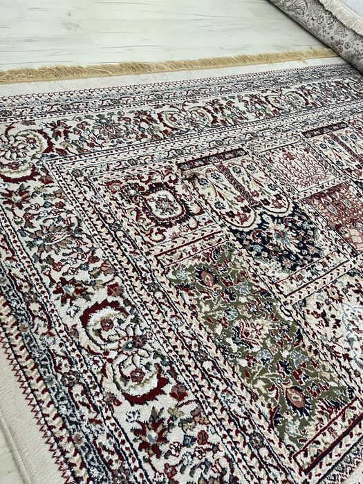 Ковер продам 2.3