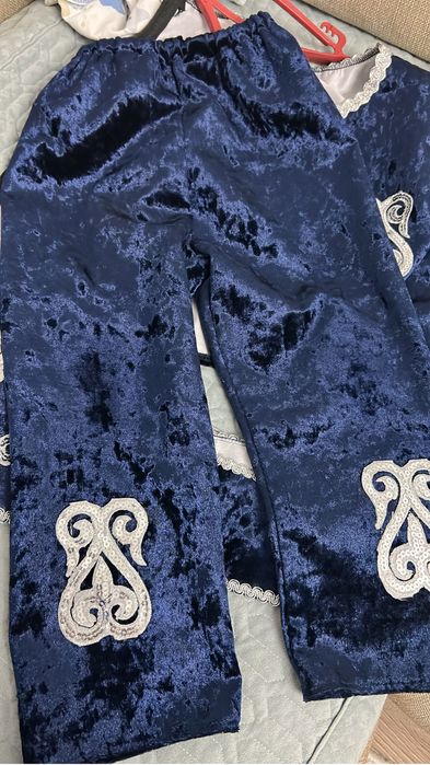 Продам национальный костюм