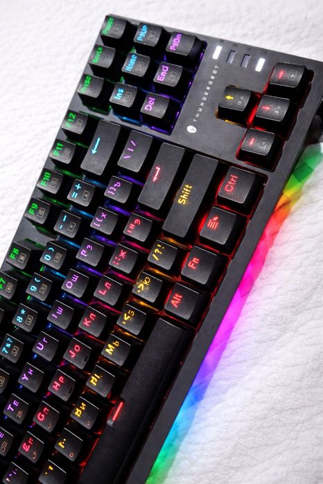 Mexanik klaviatura thunderobot K87r