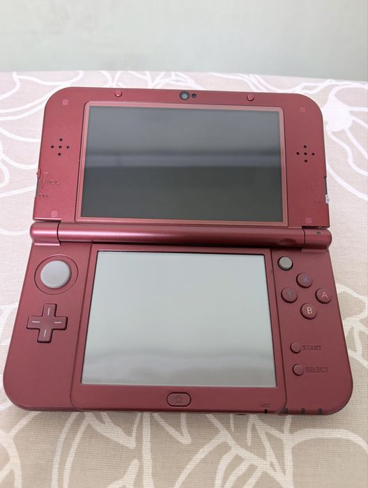 New Nintendo 3DS XL Metallic Red