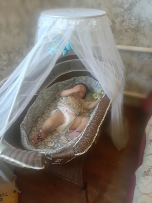 Продаю кровать колыбель
