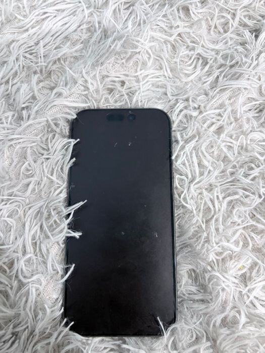 Продам Iphone 17