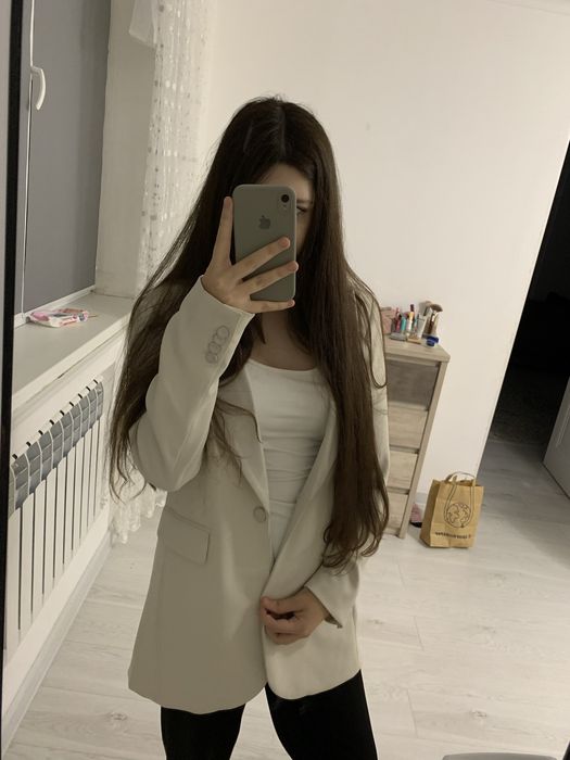 Молочный пиджак H&M