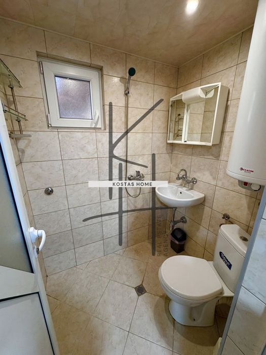 Дава се под наем Тристаен апартамент в Варна, Аспарухово - 55 кв.м за 348.84 € - Снимка #6