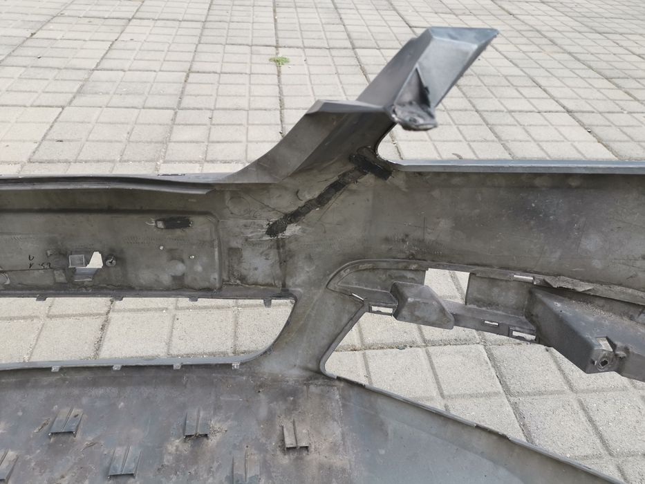 Предна броня Opel Zafira B